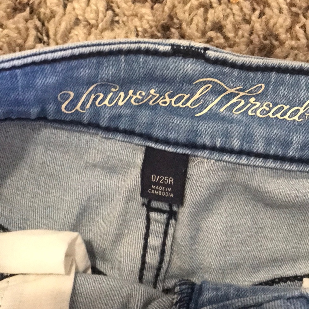 Jeans - Picture 3 of 3